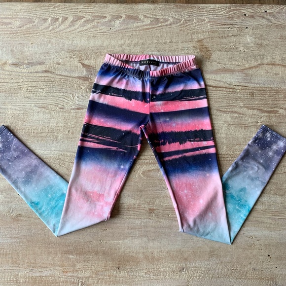 Milkyway Galaxy Print Leggings - Picture 3 of 4